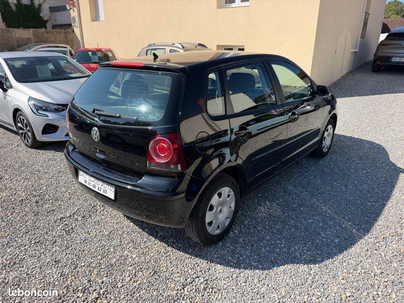 Volkswagen POLO 1.2i 54ch CLIM/FC/VE/RADIO (image 2)