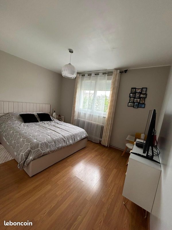 Maison 4 pièces 110 m² · à Issoudun · 110 m² · 128 000 €