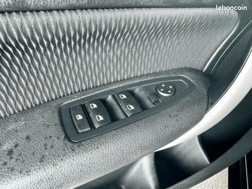 BMW Série 1 5 D 116 Lounge (image 18)