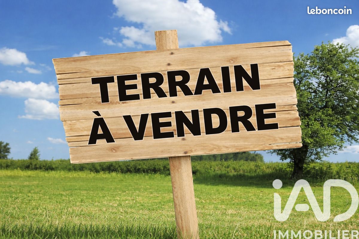 Terrain 738 m² · à Camoël · 738 m² · 119 900 €