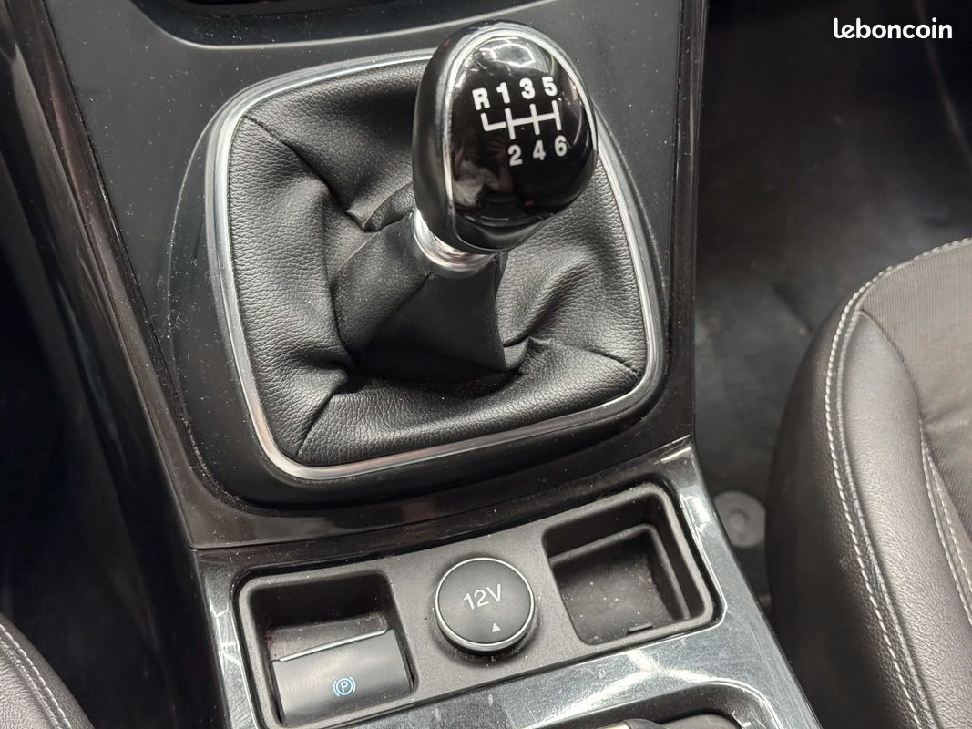 Ford KUGA Executive / CarPlay (image 15)