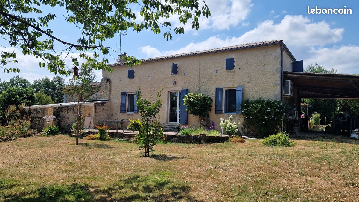 Maison 6 pièces 160 m² · à Sauveterre-de-Guyenne · 160 m² · 250 000 €