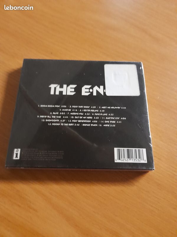 The E.N.D. - The Black Eyed Peas cd (image 2)