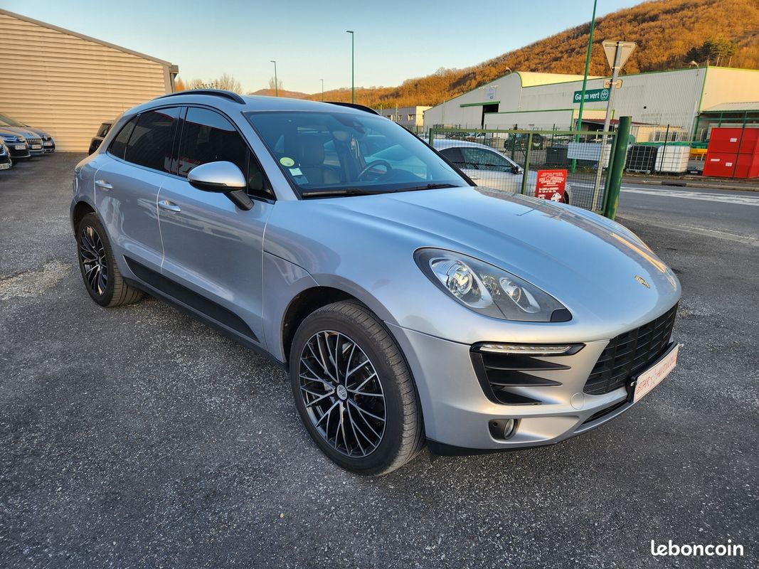 Porsche MACAN (95B) 3.0 V6 258CH S DIESEL PDK (image 2)