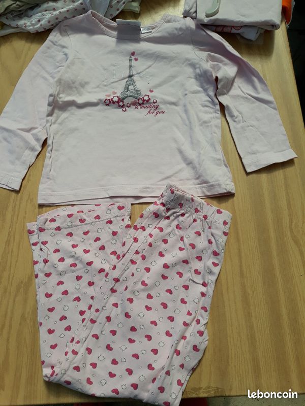 Pyjama fille 4 ans (image 1)