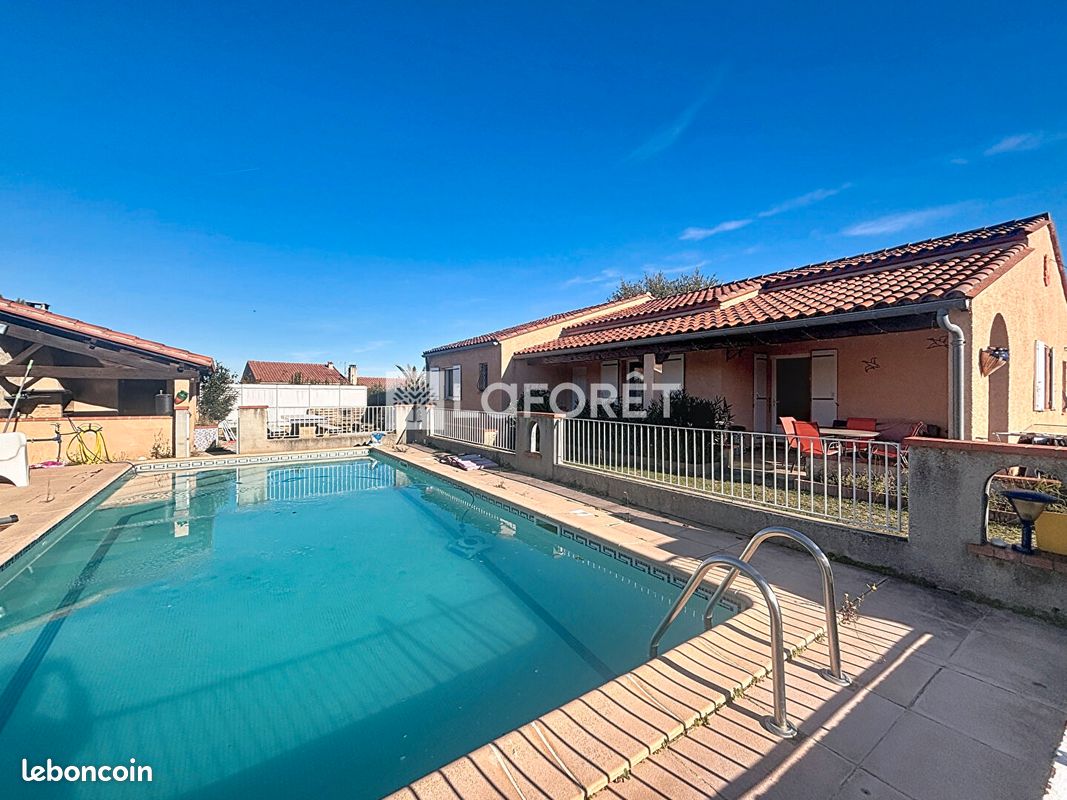Maison 6 pièces 127 m² · à Llupia · 127 m² · 1 250 €/mois
