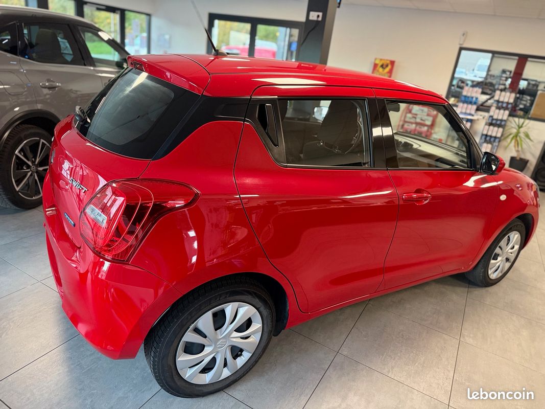 Suzuki Swift 1.2 Dualjet Hybrid 83ch Avantage (image 2)