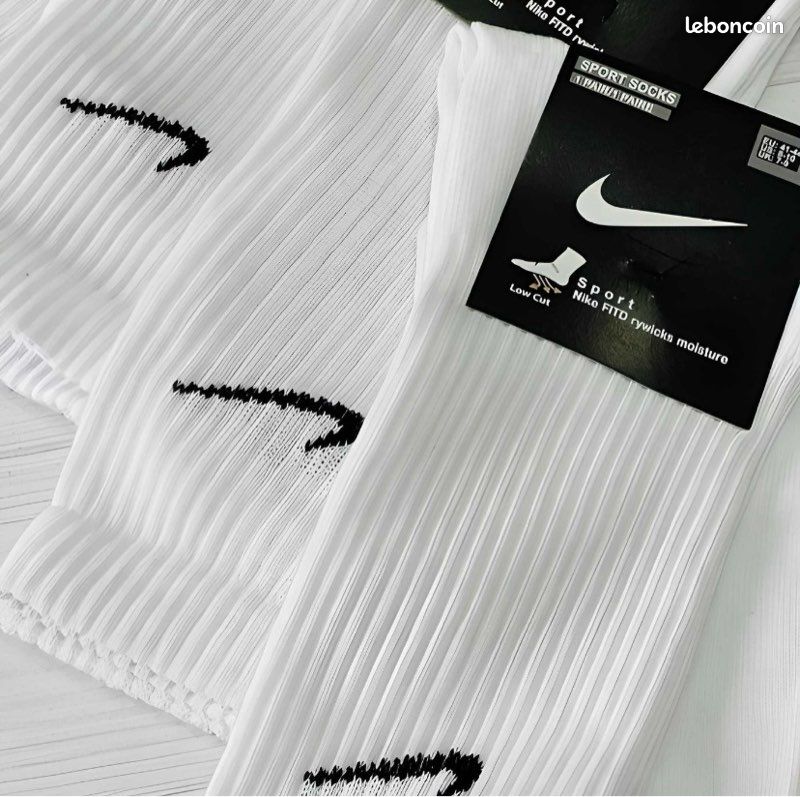 Chaussettes nike 5 paires🤍🇫🇷 (image 4)