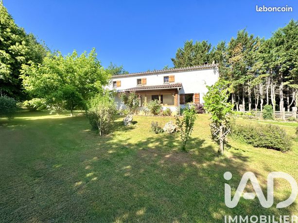 Maison 5 pièces 142 m²