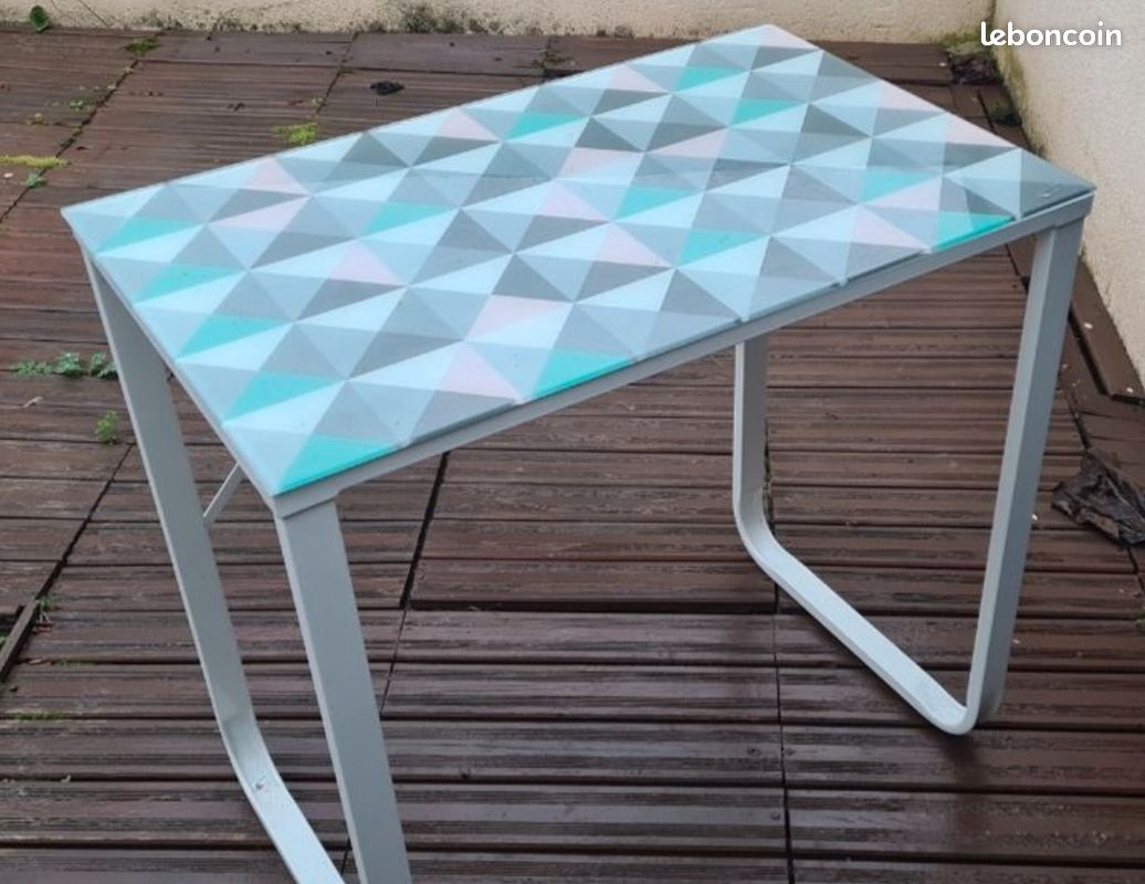 Bureau verre trempé (image 1)