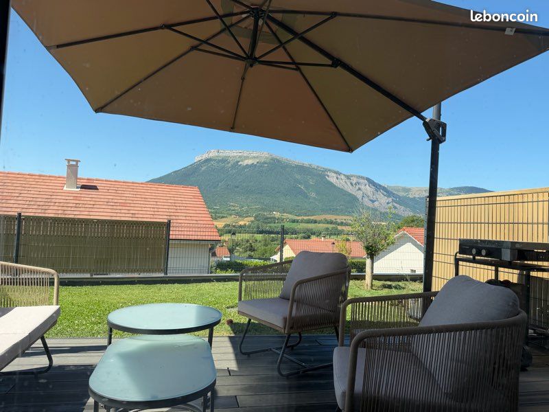 Maison 4 pièces 98 m² · à La Freissinouse · 98 m² · 395 000 €