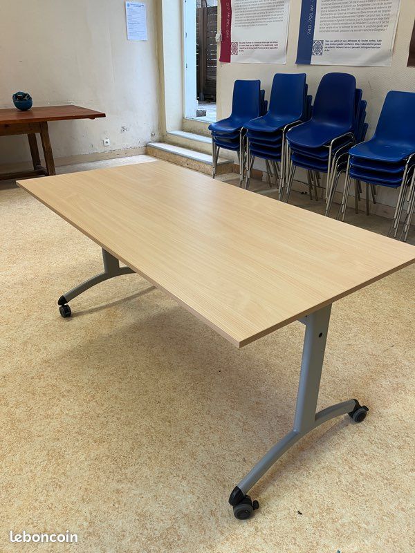 Tables bureau pliantes sur roulettes (image 1)