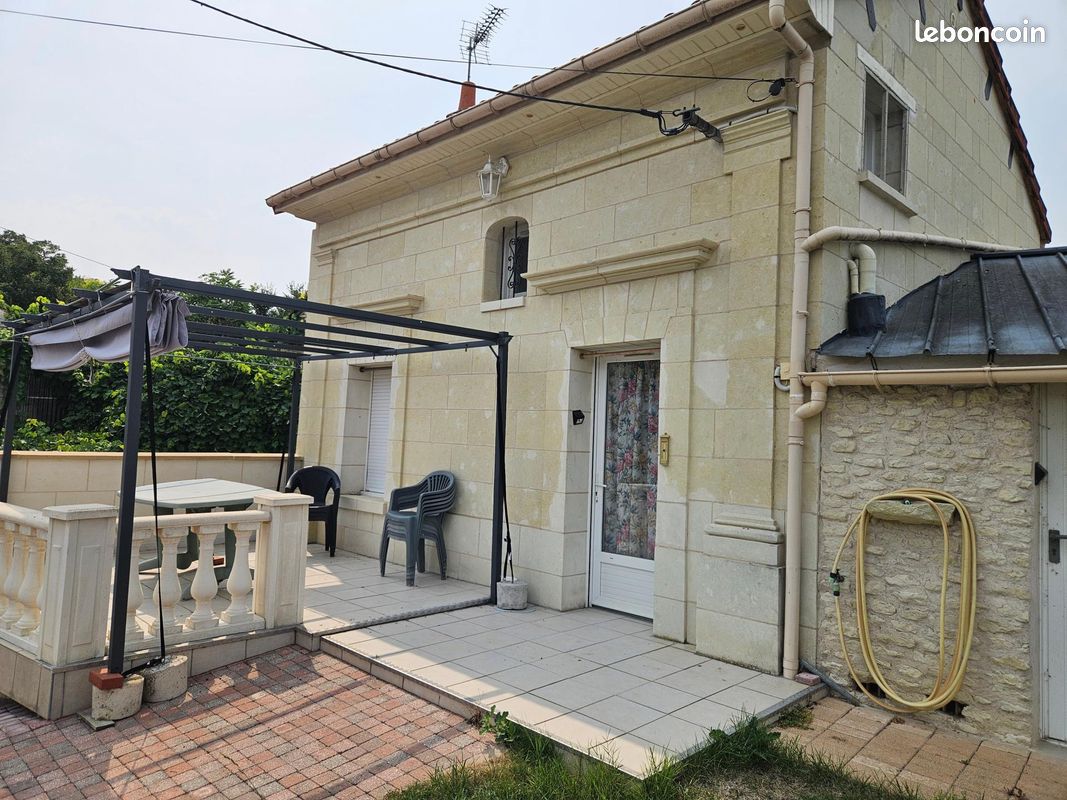 Maison 4 pièces 68 m² · à Montreuil-Bellay · 68 m² · 88 000 €