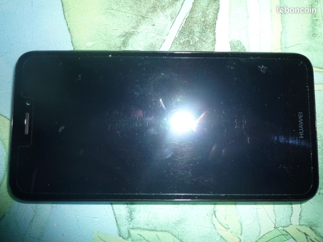 Smartphone Huawei P 8 Lite 2017 (image 1)