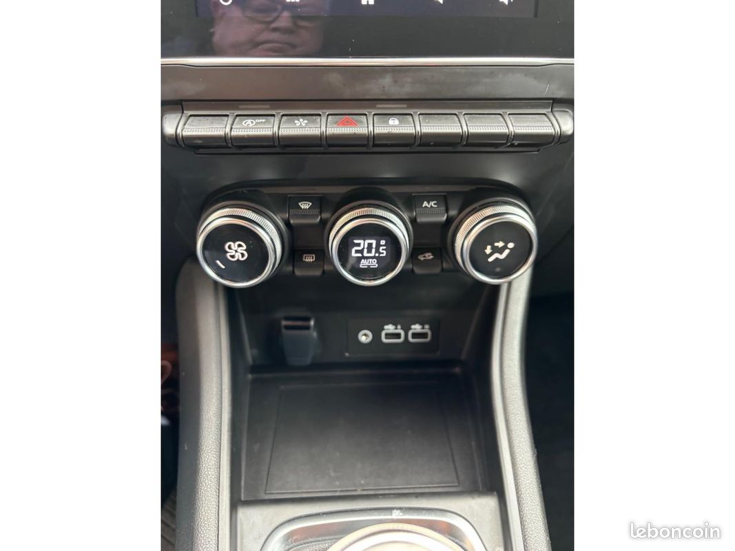 RENAULT CAPTUR 1.0 TCe - 90 II Techno PHASE 1 (image 30)