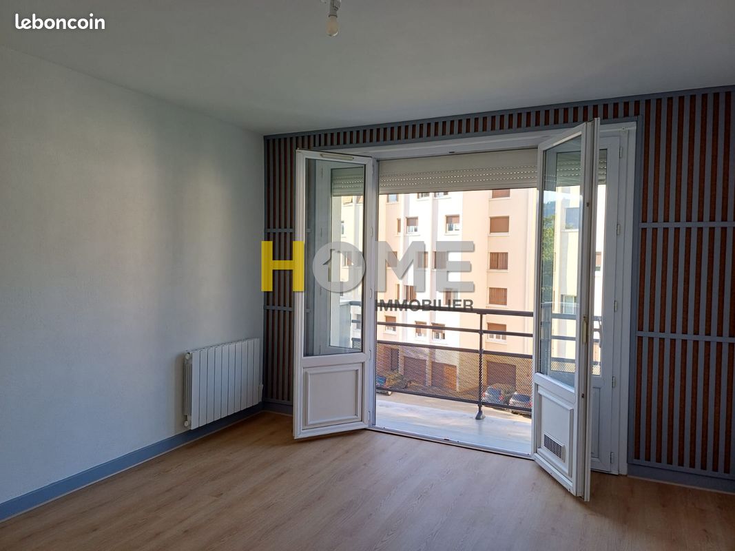 Appartement 3 pièces 52 m² · à Sainte-Colombe · 52 m² · 750 €/mois