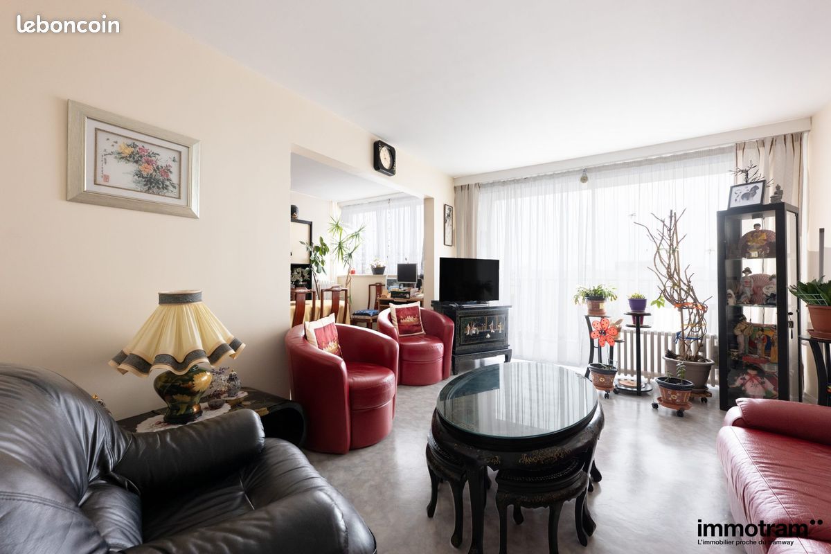 Appartement 3 pièces 85 m² · à Roubaix · 85 m² · 130 000 €