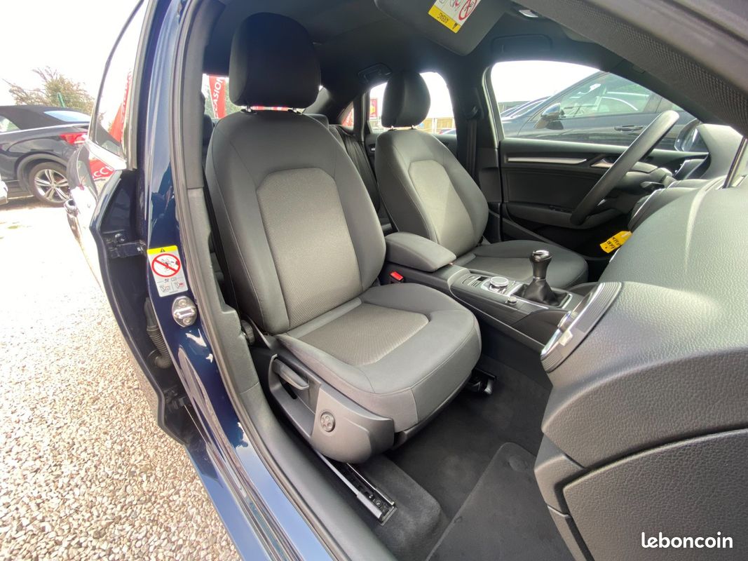 Audi A3 BERLINE BUSINESS 1.6 TDI Business line (image 16)