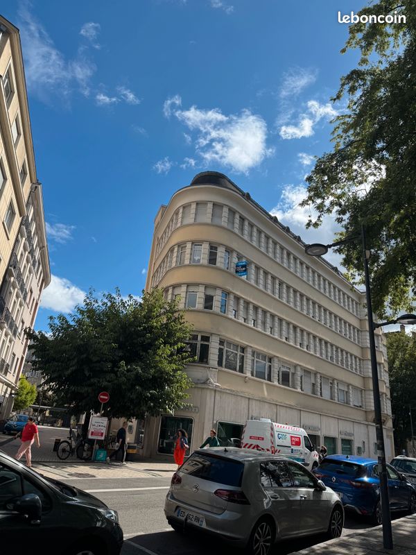 Appartement 5 pièces 135 m² · à Mulhouse · 135 m² · 170 000 €