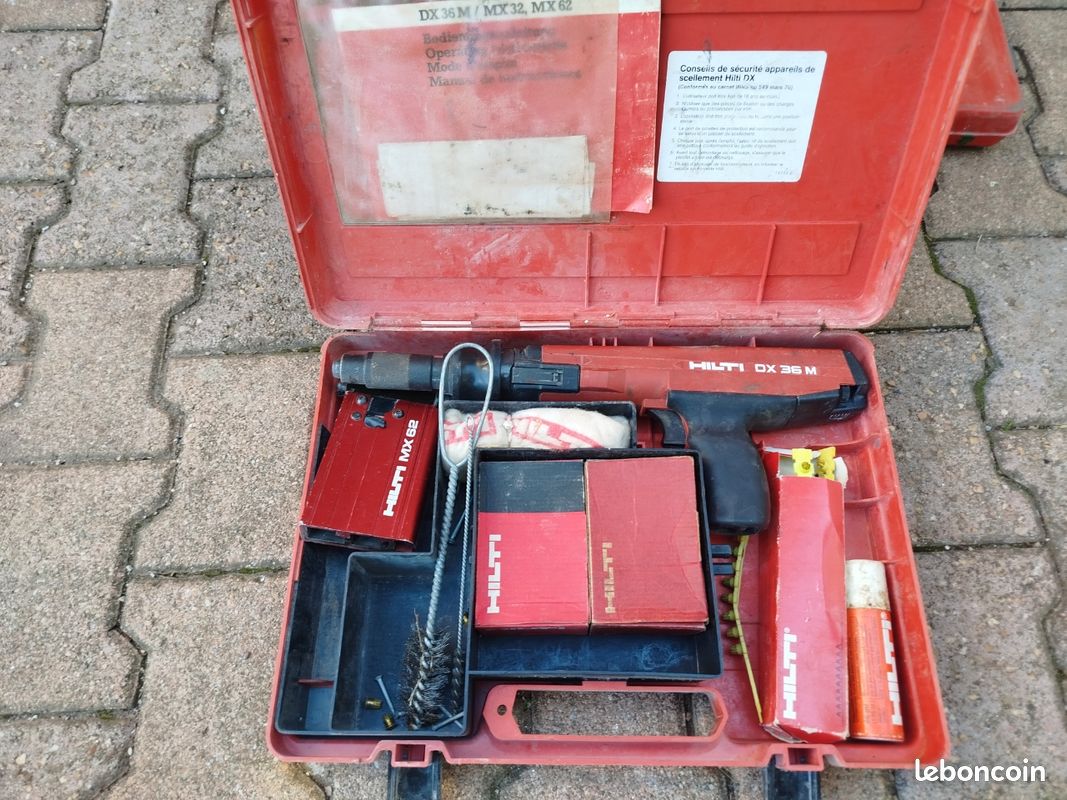 Cloueur à poudre HILTI DX36M - , les ventes publiques en 1