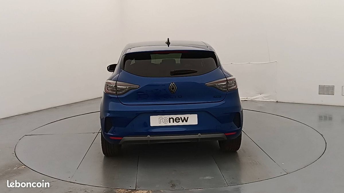 Renault clio e tech full hybrid 145 ch gsr2 esprit alpine (image 6)
