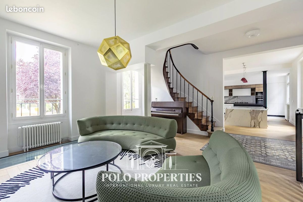 Appartement 305 m² · à Chantilly · 305 m² · 1 850 000 €