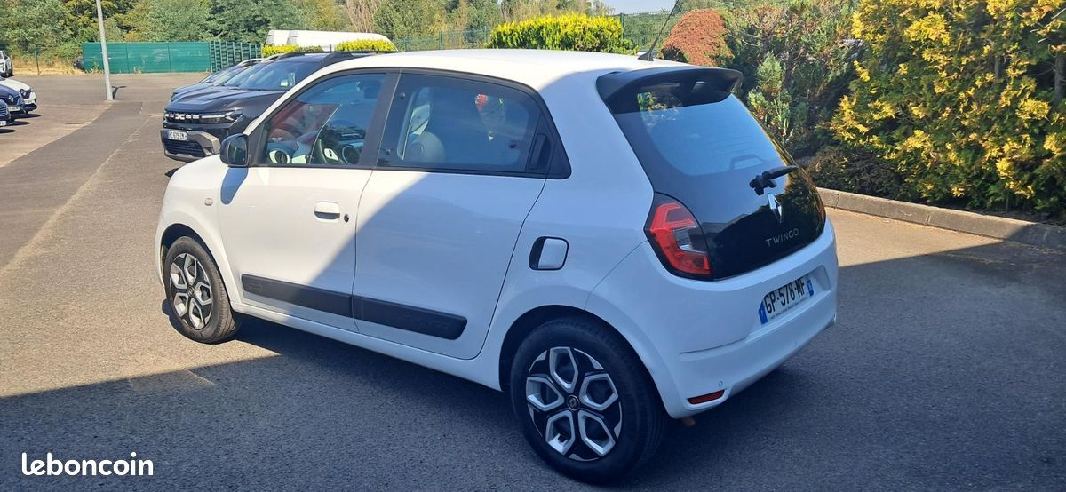 Renault Twingo III SCe 65 Equilibre (image 7)