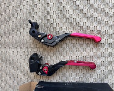 Acheter PUIG 24RNN Levier D'embrayage 3.0. Noir Extensible Rouge Pliant Avec Selecteur 2124170285