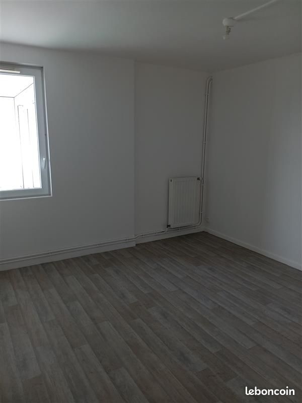 Appartement 4 pièces 87 m² · à Longuenesse · 87 m² · 686 €