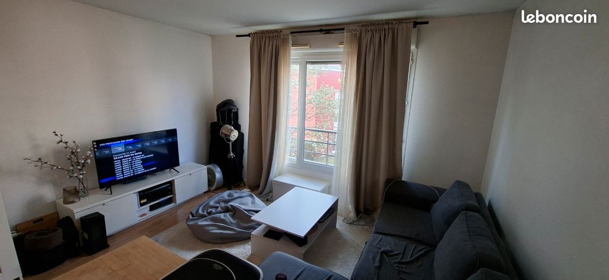 Appartement 1 pièce 24 m² · à Corbeil-Essonnes · 24 m² · 85 000 €
