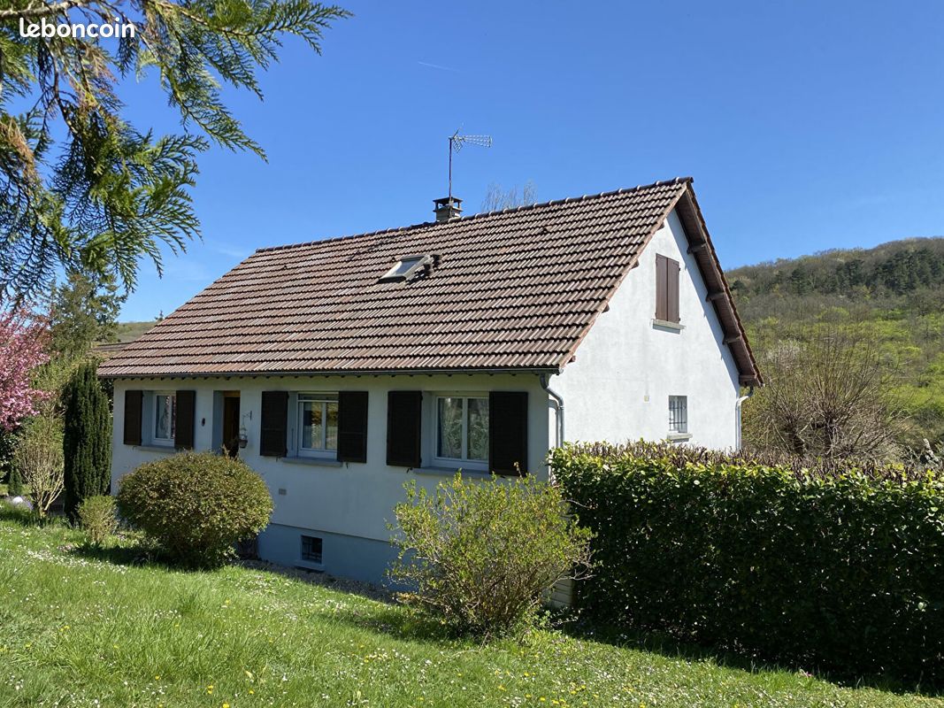 Maison 7 pièces 133 m² · à Saint-Aubin-sur-Yonne · 133 m² · 150 000 €