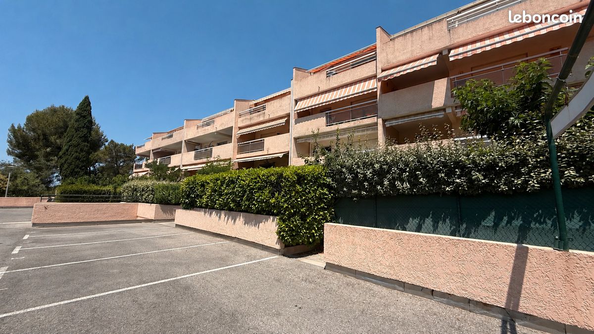 Appartement 3 pièces 72 m² · à Aix-en-Provence · 72 m² · 1 490 €