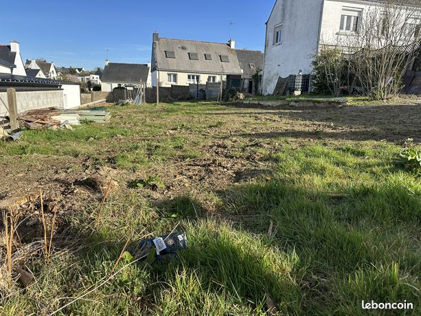 Terrain 566 m² Baud
