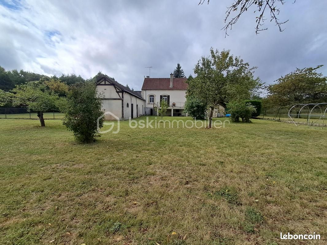 Maison 4 pièces 96 m² · à Vic-sur-Aisne · 96 m² · 190 000 €