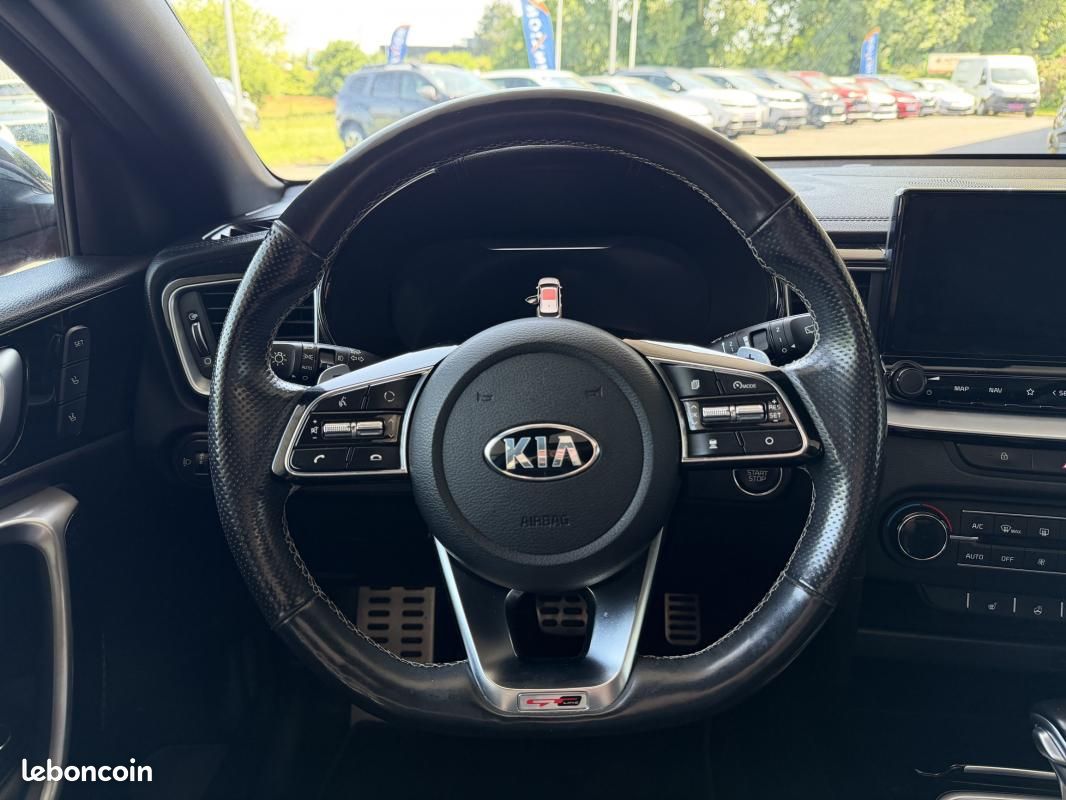 Kia Pro_cee'd 1.6 CRDI 136 DCT7 GT LINE PREMIUM (image 11)