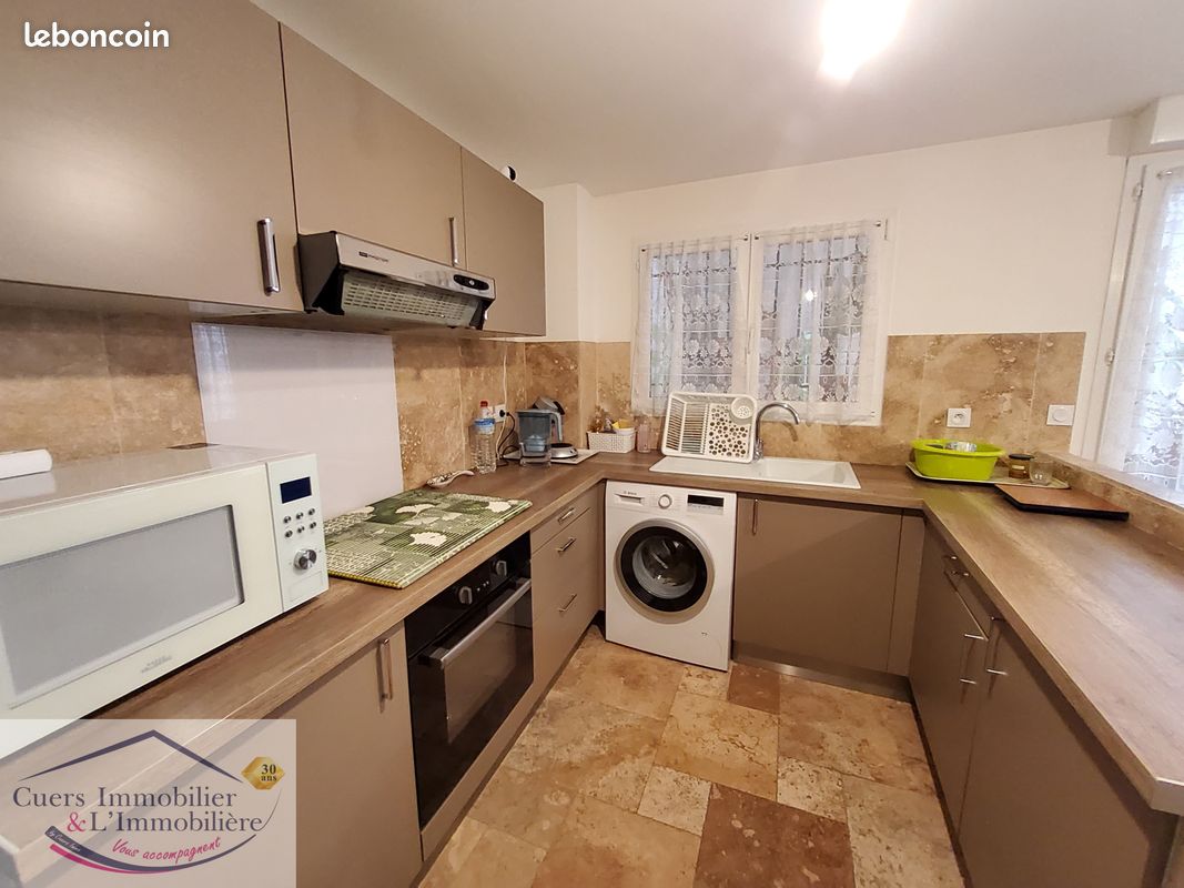 Appartement 3 pièces 62 m² · à Cuers · 62 m² · 826 €
