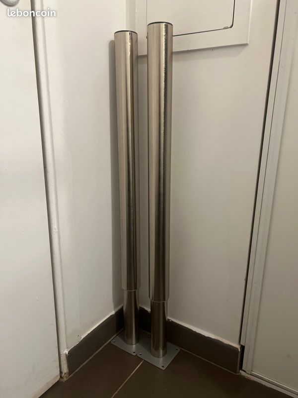 Lot de 2 pieds en inox (image 1)