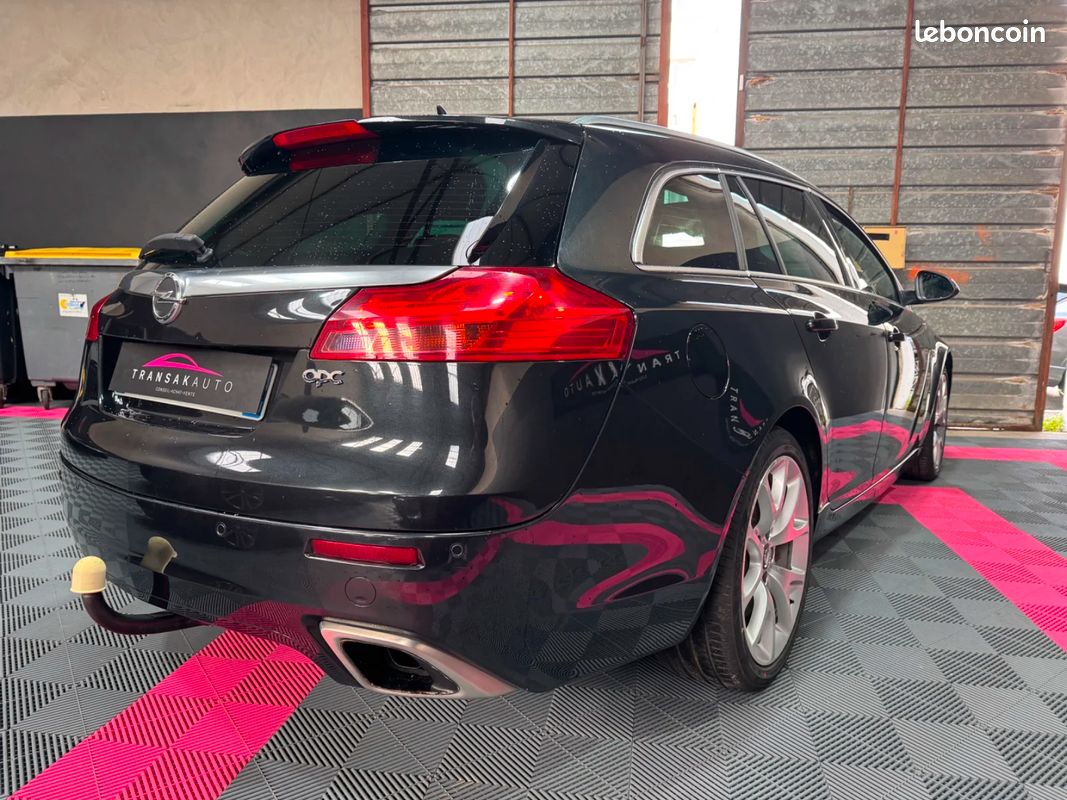 OPEL INSIGNIA SPORTS TOURER 2.8 V6 Turbo - 325cv OPC / Vidange Boite : Pont AV-AR : Haldex : Moteur / 4 pneus neufs (image 5)