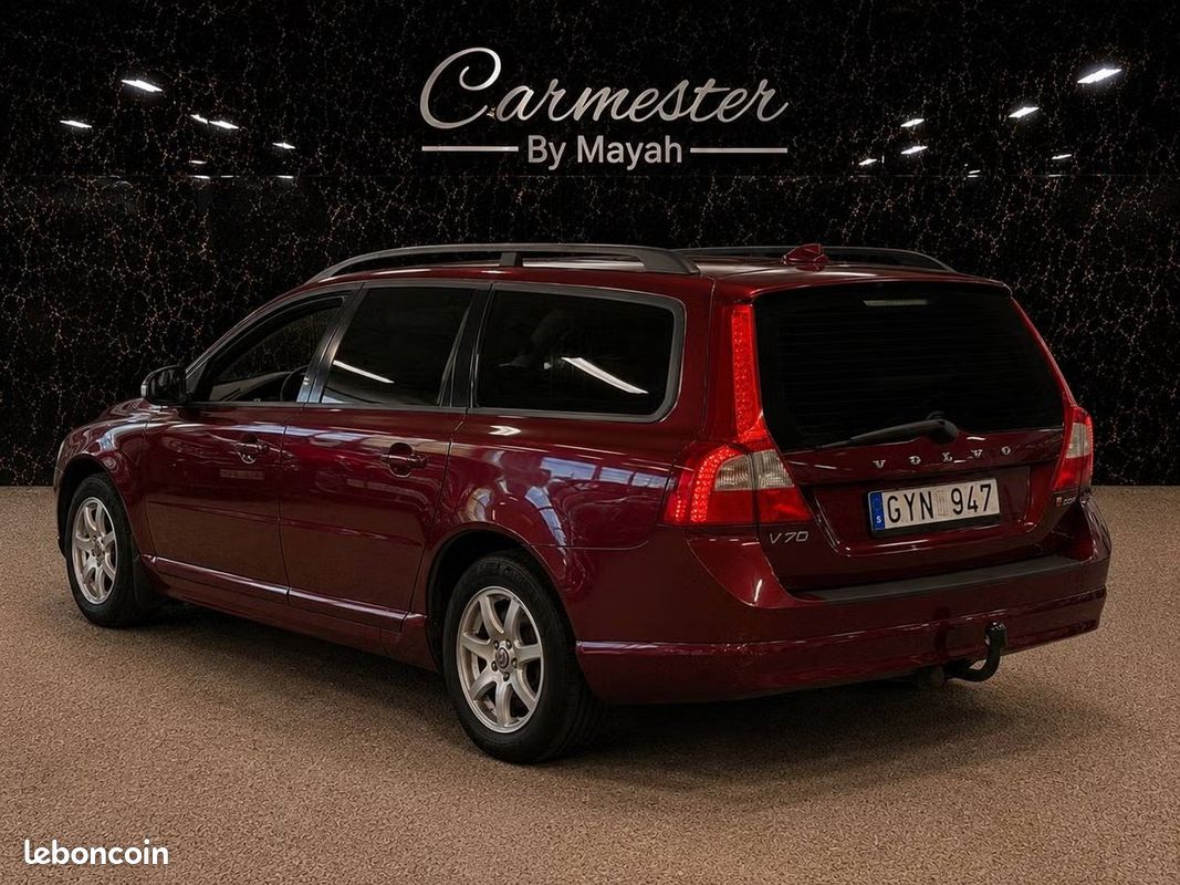 Volvo V70 2.0F 145CH Flexifuel Momentum - Suivi Complet - Xénon - Régulateur - Attelage - 290000KM (image 4)