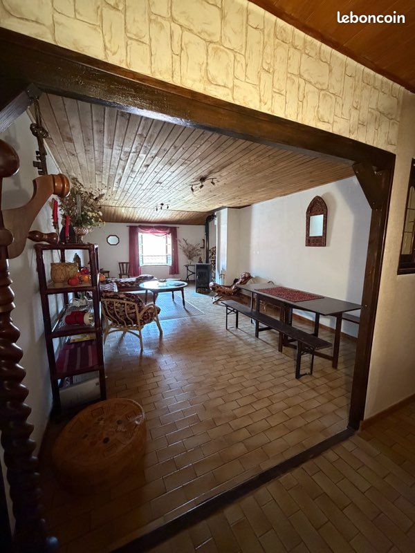 Appartement 4 pièces 120 m² · à La Motte-du-Caire · 120 m² · 105 000 €