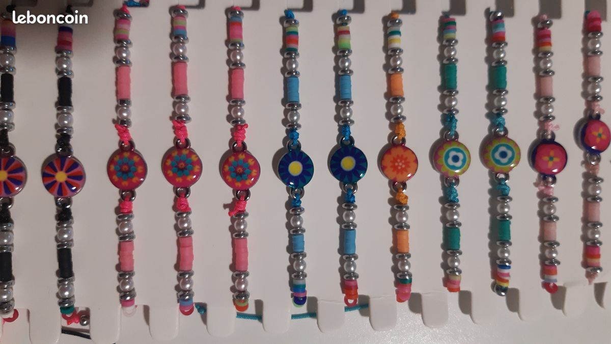 Bracelet (image 3)