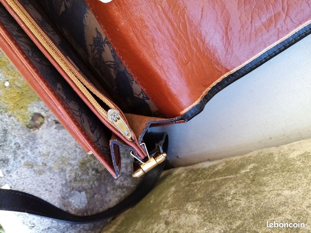 Sac à main Kenzo vintage en cuir véritable (image 4)