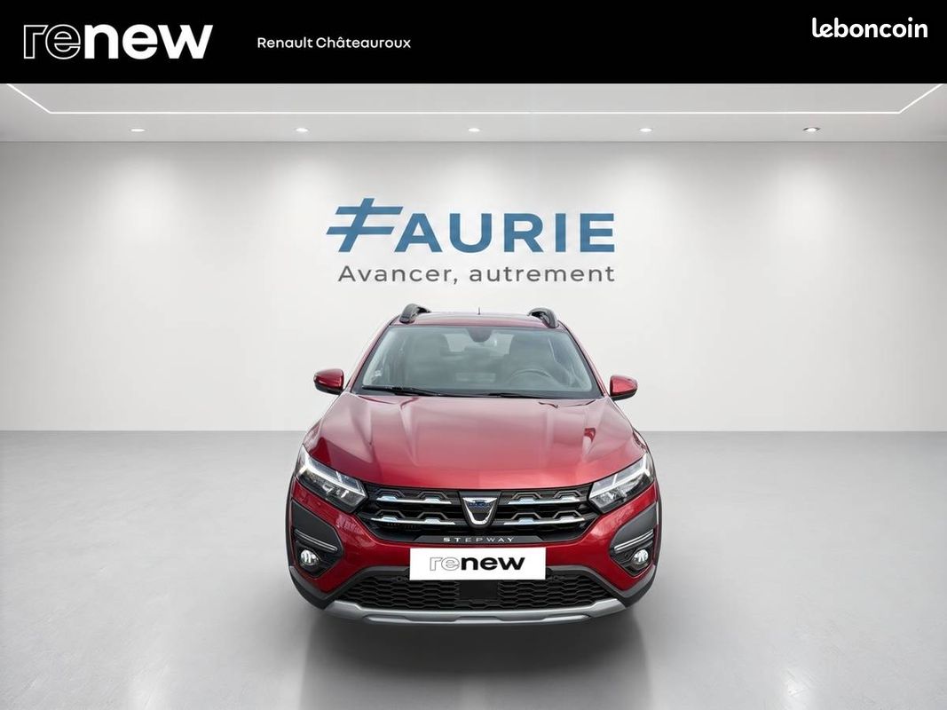 DACIA Sandero TCe 90 - 22 Stepway Confort (image 2)