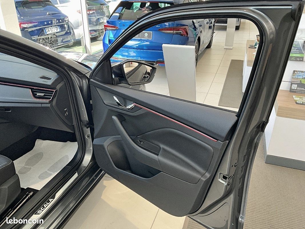 SKODA Scala 1.0 TSI Evo 2 116 ch DSG7 Monte-Carlo (image 28)
