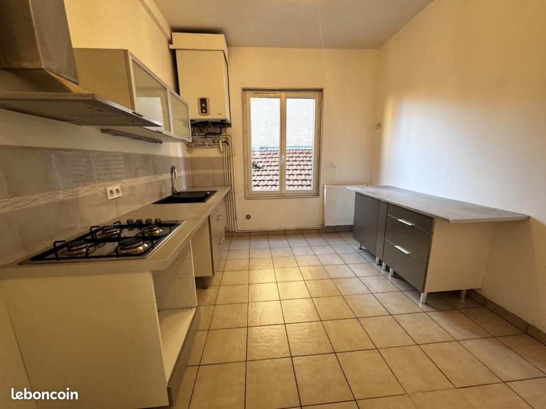 Appartement 4 pièces 98 m² · à Firminy · 98 m² · 580 €/mois