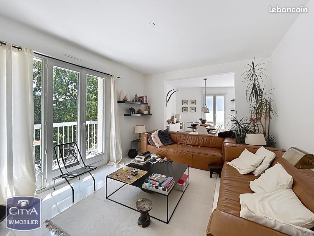 Appartement 5 pièces 101 m² · à Blois · 101 m² · 178 000 €