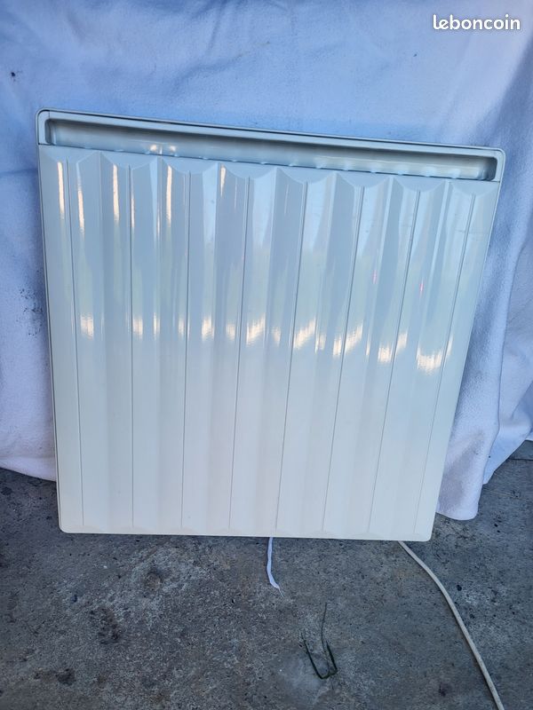 Radiateur marque THERMOR (image 1)