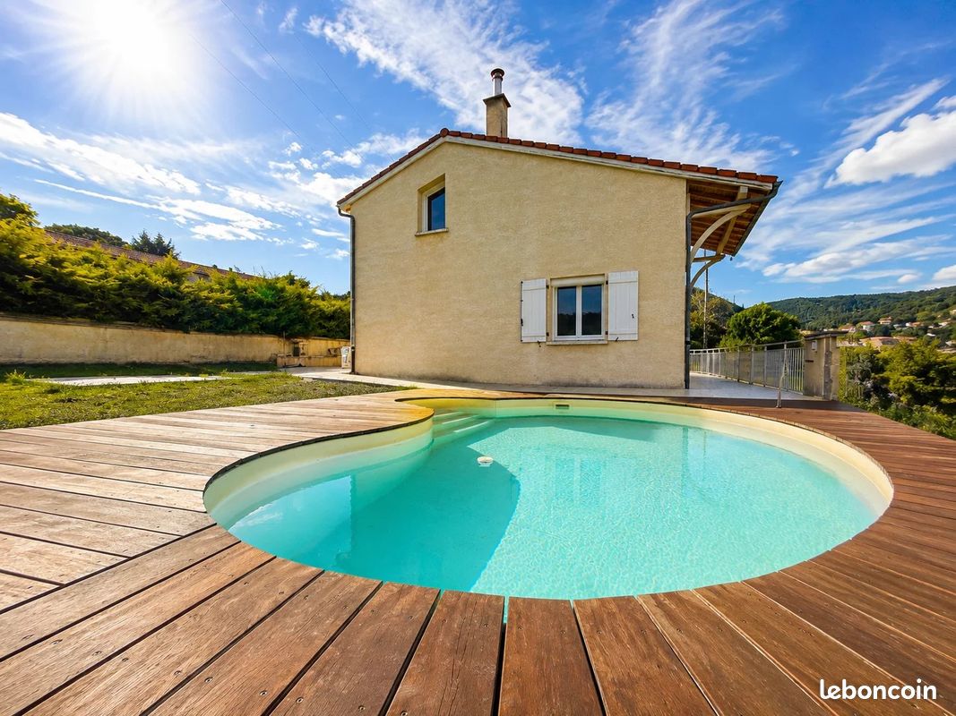 Maison 4 pièces 96 m² · à Aurec-sur-Loire · 96 m² · 259 900 €