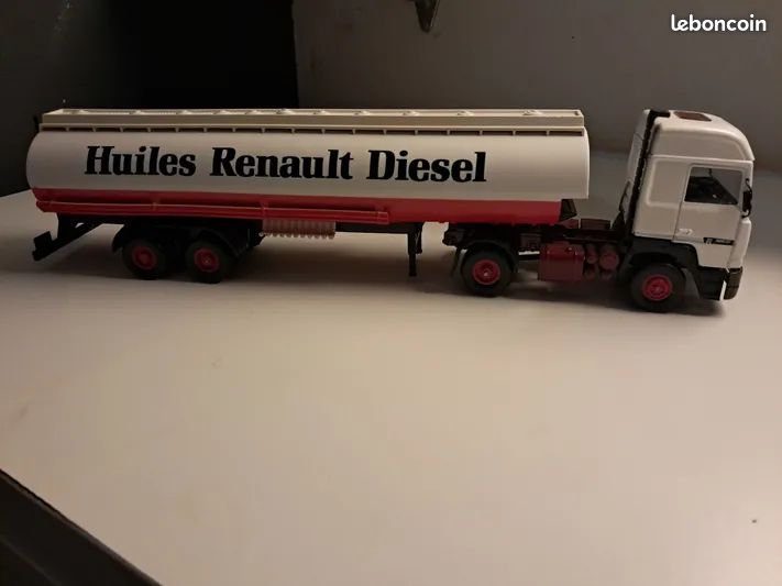 ELIGOR Renault D15 FTP Rosenbauer 1:43 Véhicule de Pompiers for sale online