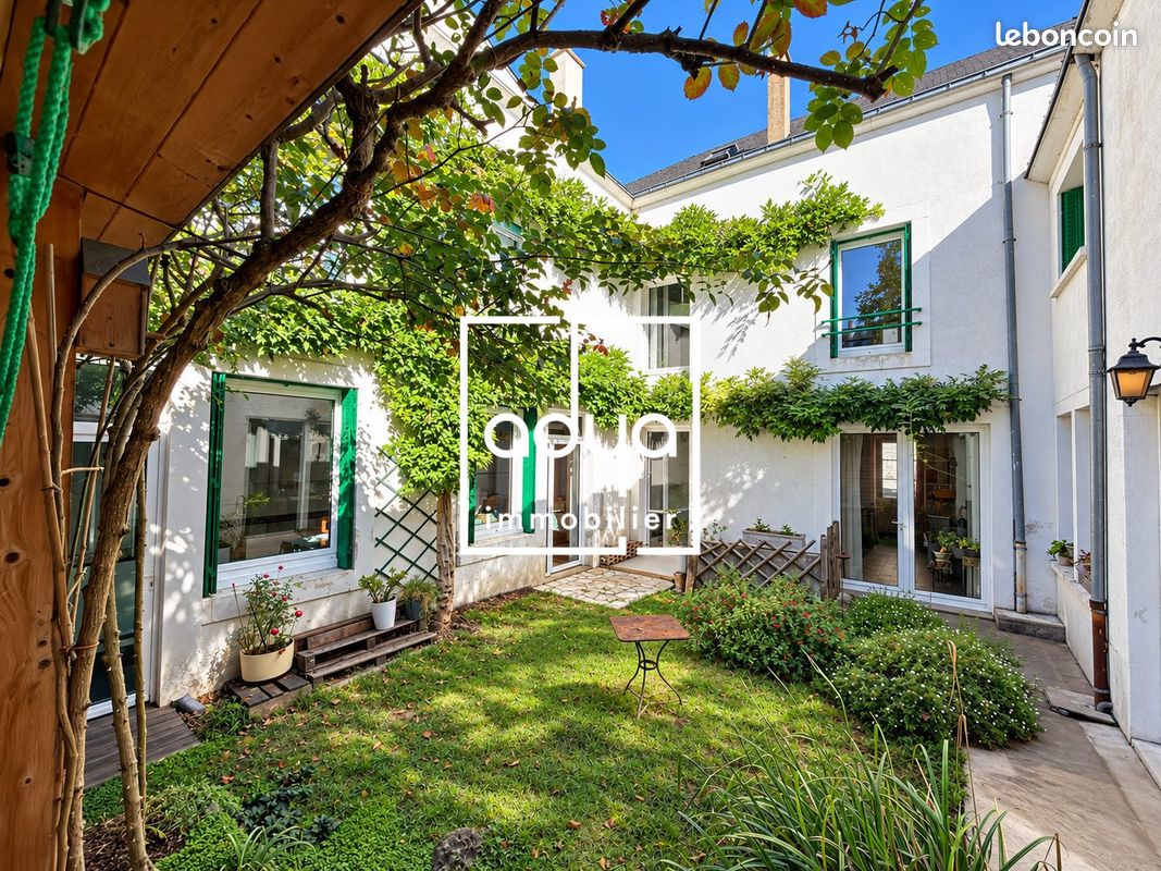Maison 10 pièces 227 m² · à Le Mans · 227 m² · 395 000 €